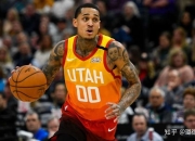 1xbet体育app下载地址-关于爵士球迷蜂拥球馆迎战关键比赛，气氛热烈的信息