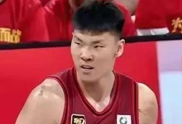 关于凭借一波浙江队，CBA季后赛成功弹幕刷屏，现场评论席掌声雷动的信息