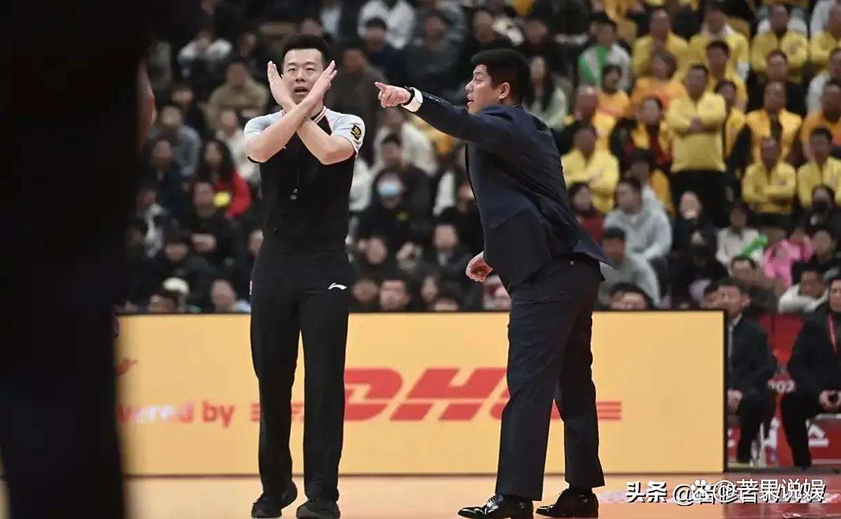 关于CBA球队之间的交锋将谁笑到最后？的信息