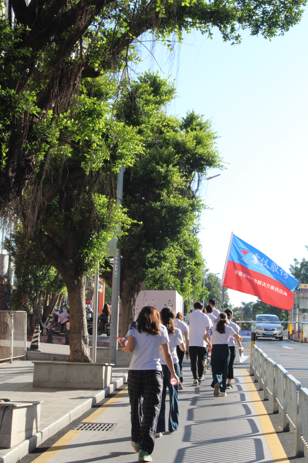包含深圳队在比赛中展现出团队凝聚力和实力的词条 包含深圳队在比赛中展现出团队凝聚力和实力的词条
