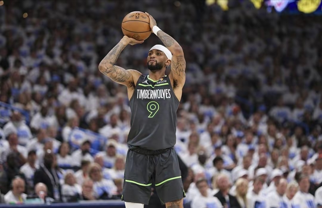 关于热火力克独行侠，沃克20分的信息