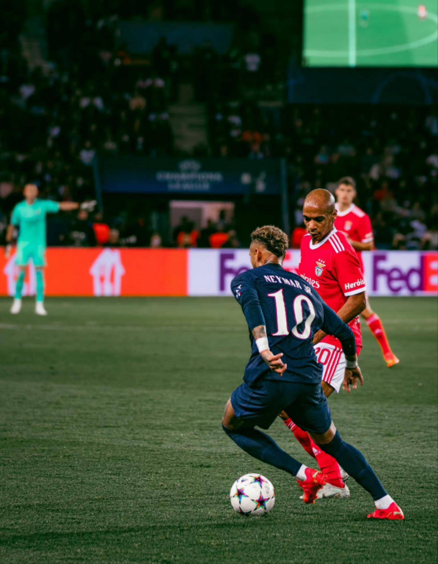 国际足球赛场上球员的耀眼表现